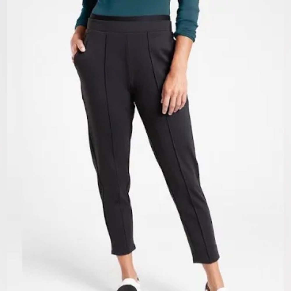 ATHLETA VENICE PINTUCK PANT SIZE XS MINIMALIST MODERN CONTEMPORARY FLATTERING